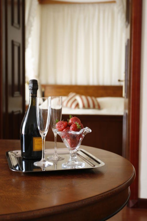Hotel Mozart 4*
